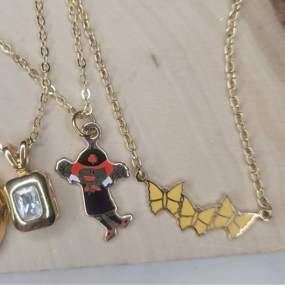 Vintage Deadstock 1970s Gold Tone Necklaces New